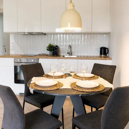 Triapart Sunrise Lejlighed Jantar